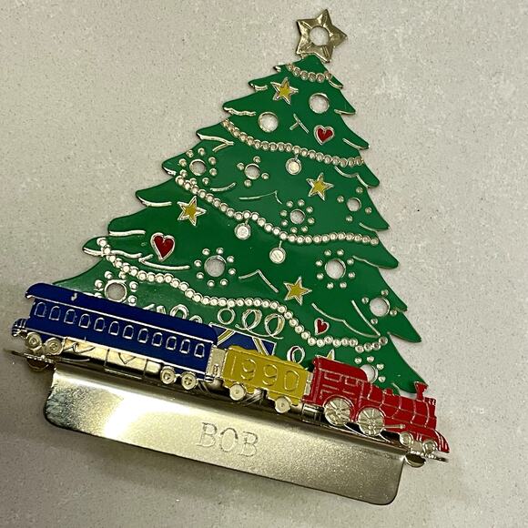 Personalized 1990 Snap-on 3D Christmas Tree Ornament - Picture 2 of 3